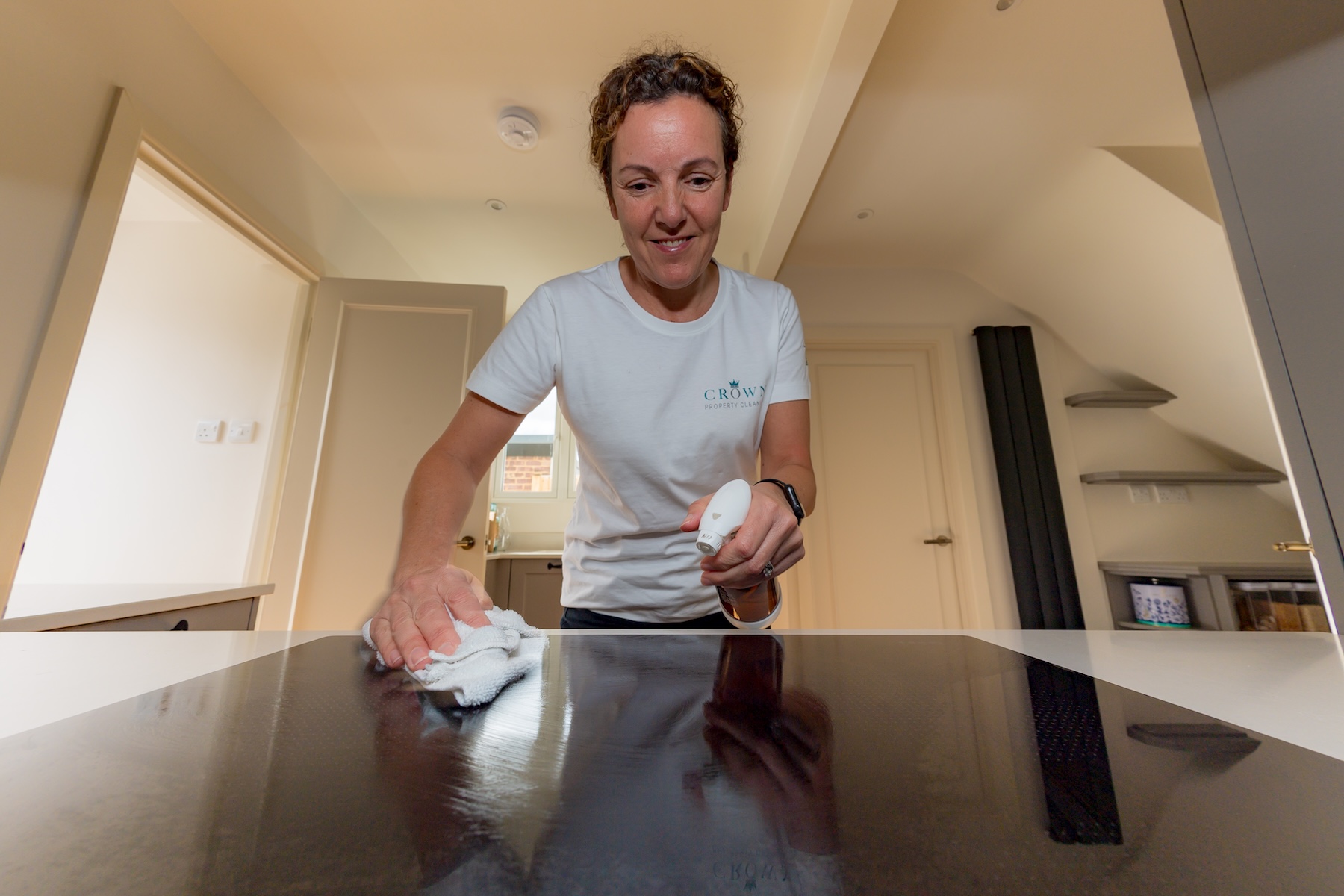 Crown Property Cleaning Hob Cleaning Crown Property Cleaning Hob Cleaning