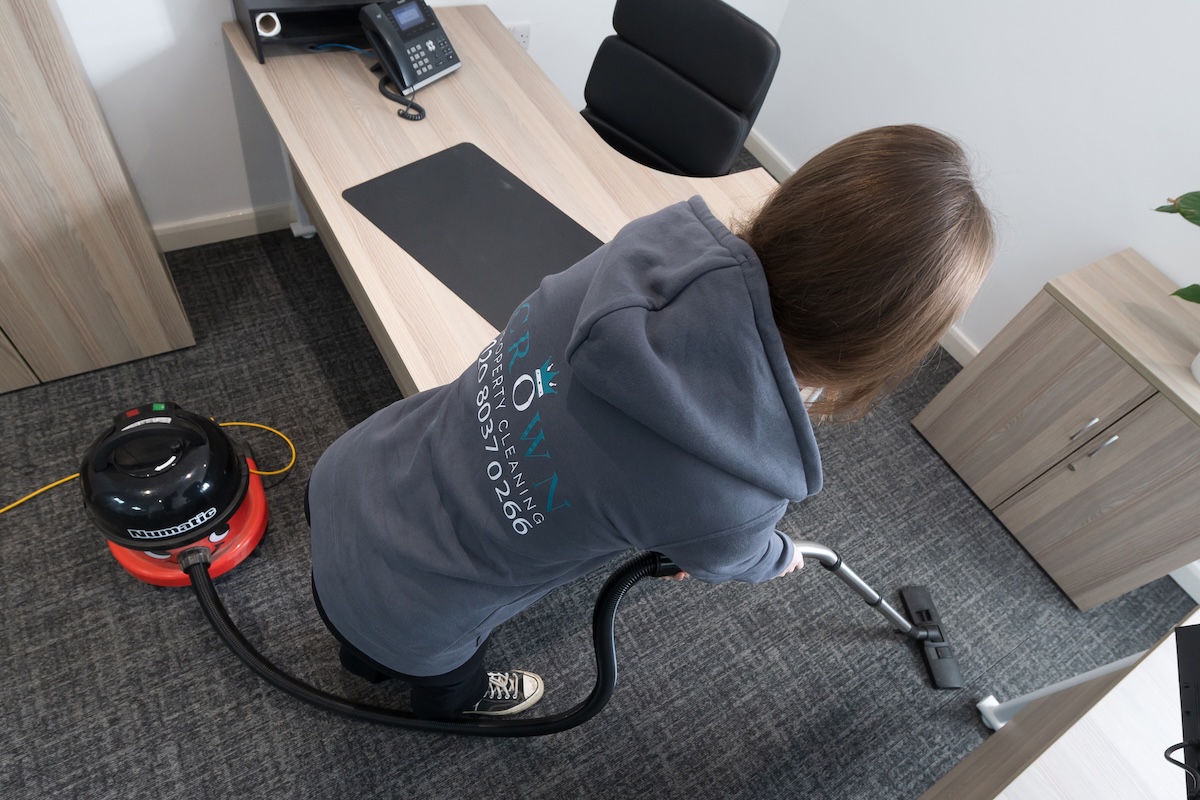 Crown Property Cleaning Office Cleaner